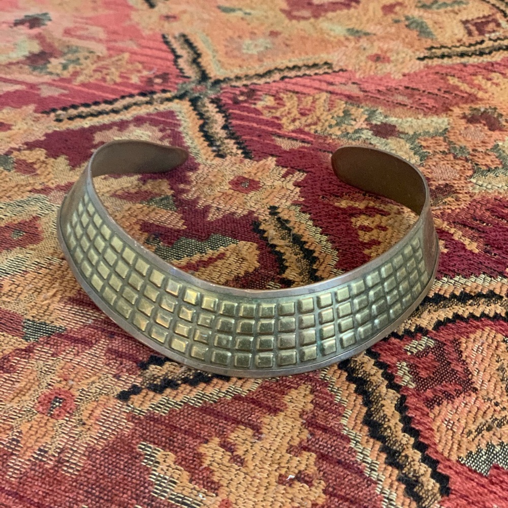 Metal Clasp necklace